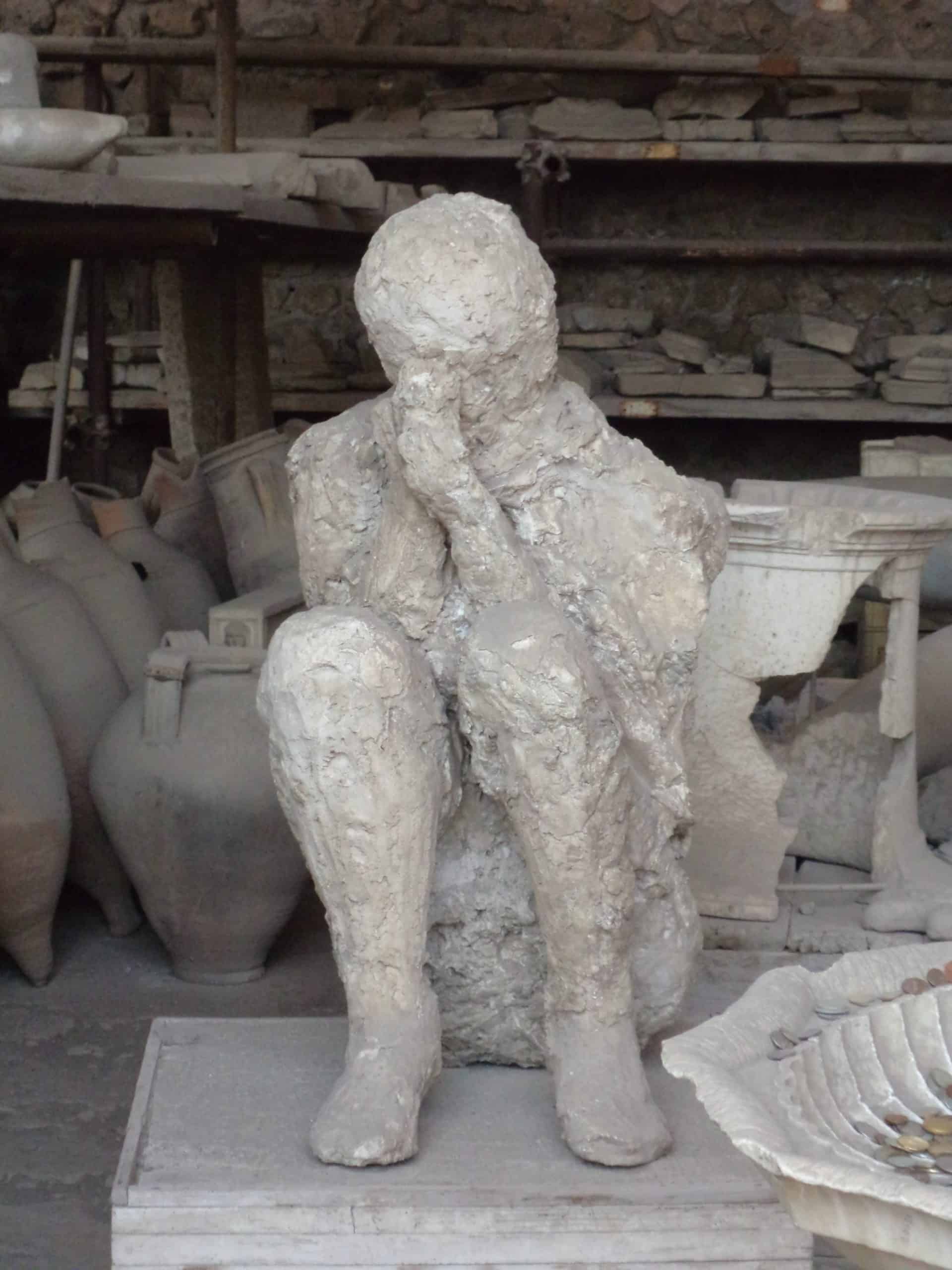 Pompeii tour human cast