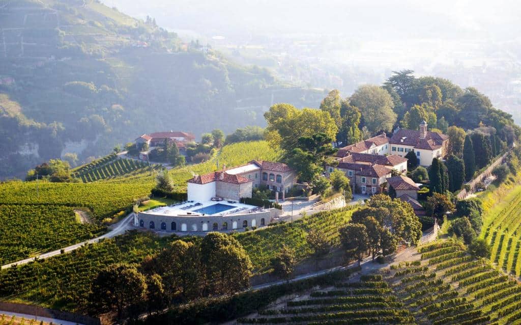 Relais San Maurizio, a luxury resort and winery in Piedmont, Italy, was once a 17th century monetary. 