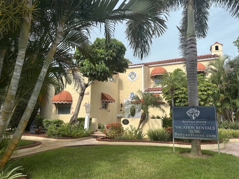 Historic Banyan House hotel in Venice Beach, FL.